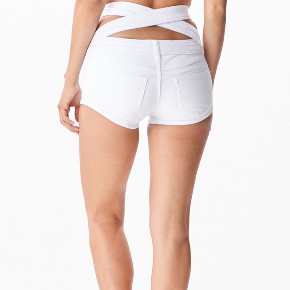 💕SALE💕Cross Back White Shorts - Picture 1 of 5